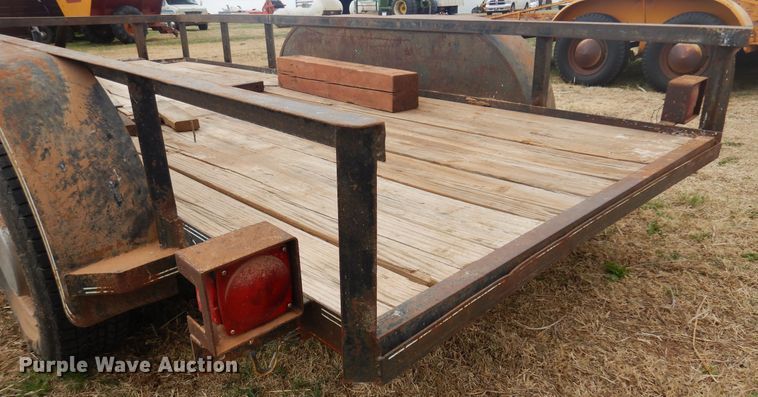 image for item DK0748 Utility trailer