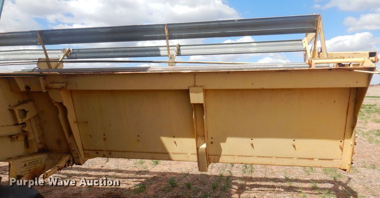 image for item DK0752 1978 New Holland TR70  combine