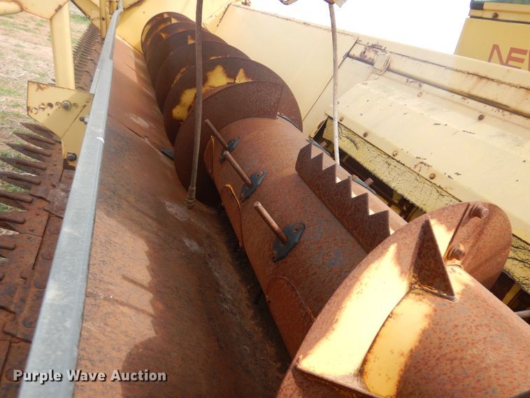 image for item DK0752 1978 New Holland TR70  combine