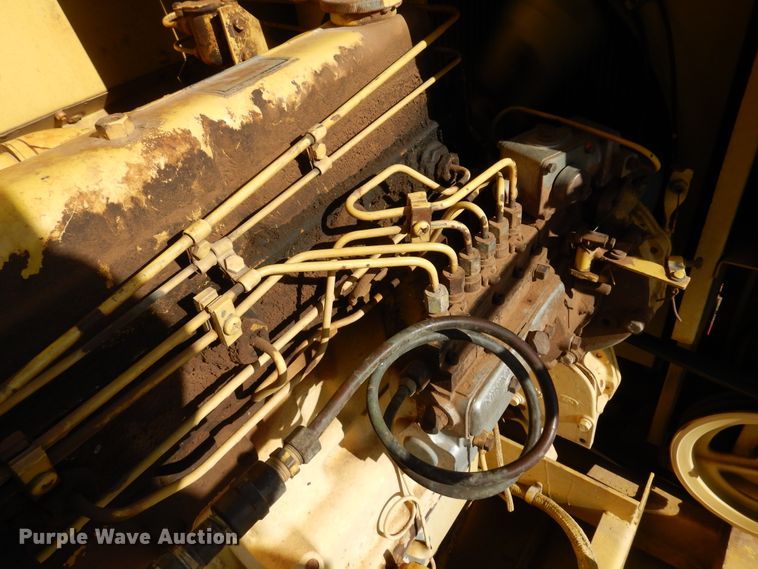 image for item DK0752 1978 New Holland TR70  combine