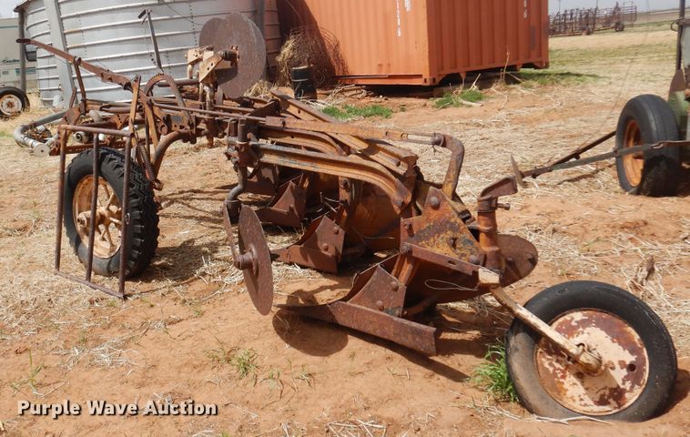 image for item DK0756 Minneapolis Moline  four bottom plow