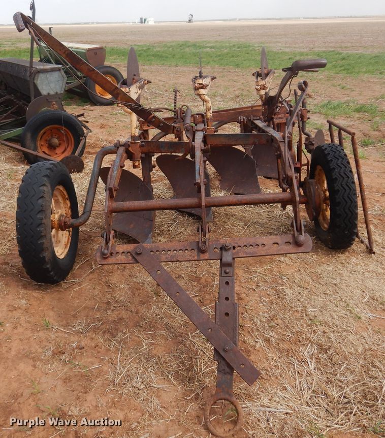 image for item DK0756 Minneapolis Moline  four bottom plow