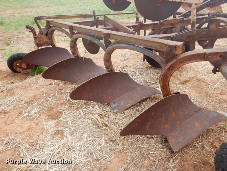 image for item DK0756 Minneapolis Moline  four bottom plow