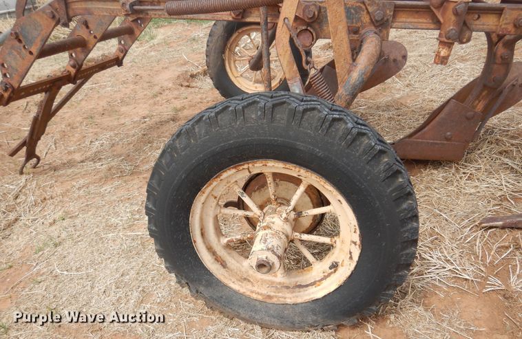 image for item DK0756 Minneapolis Moline  four bottom plow