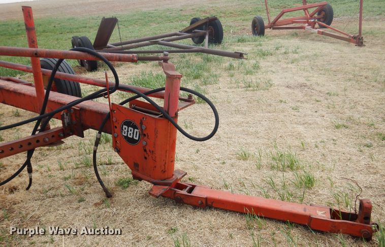 image for item DK0758 Massey Ferguson MF880  six bottom plow