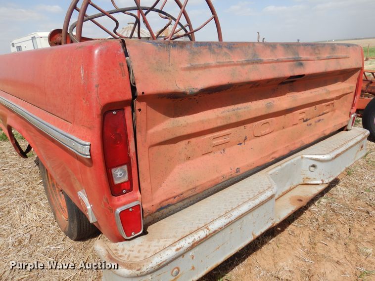 image for item DK0765 Pickup truck bed trailer