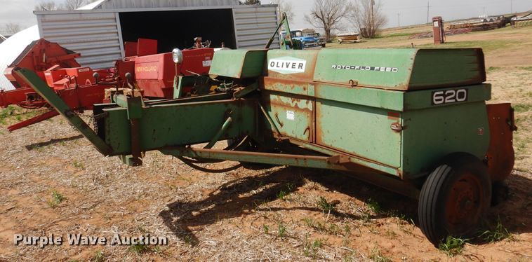 image for item DK0768 Oliver 620  small square baler