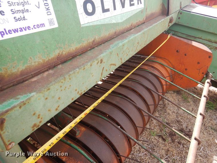 image for item DK0768 Oliver 620  small square baler