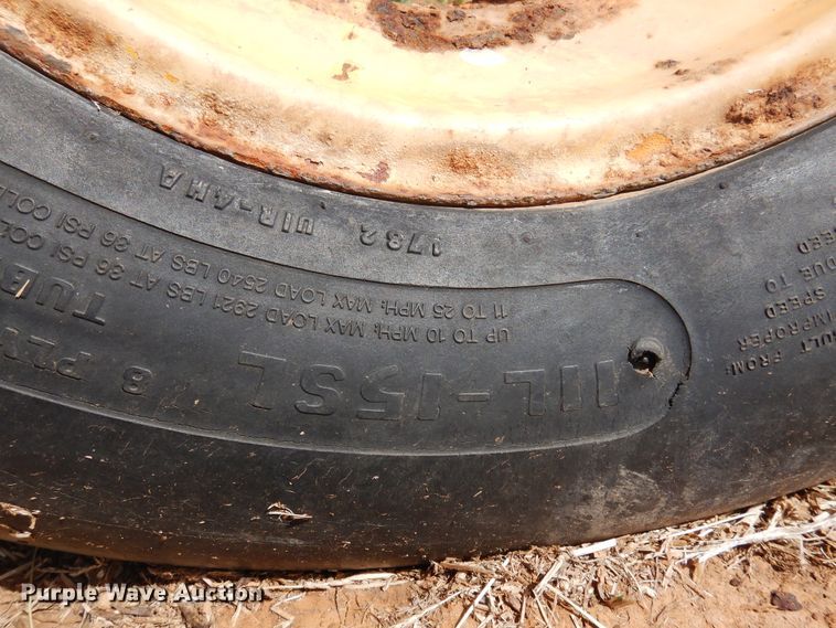 image for item DK0768 Oliver 620  small square baler