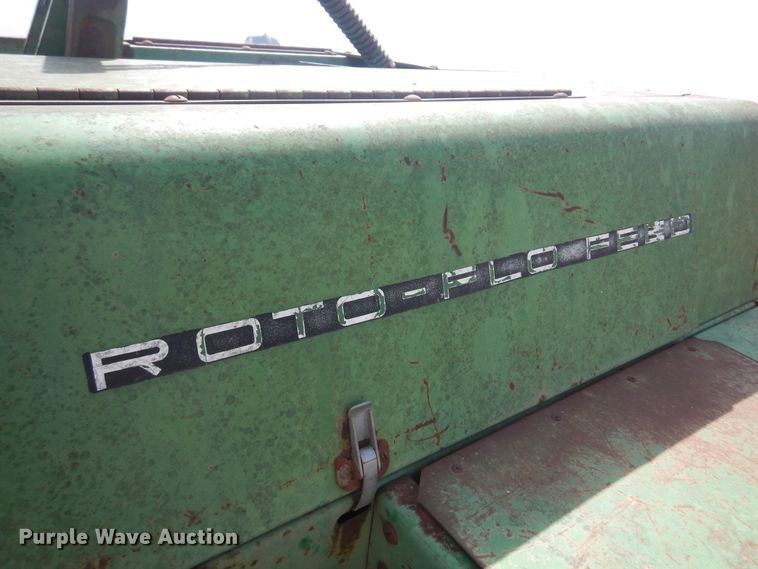 image for item DK0768 Oliver 620  small square baler