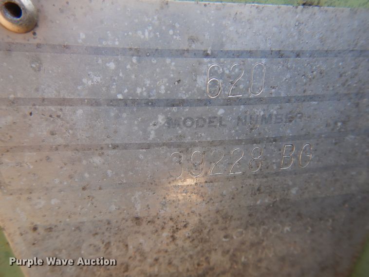 image for item DK0768 Oliver 620  small square baler