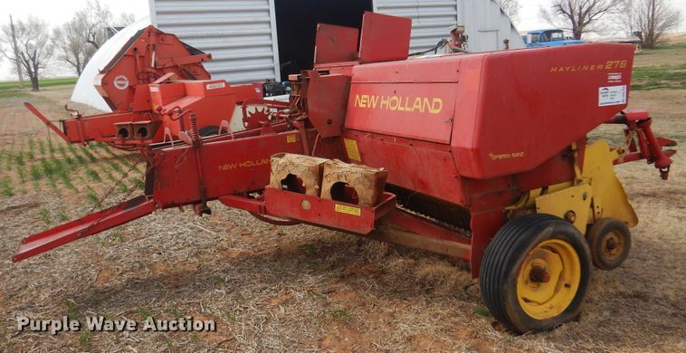 image for item DK0769 1972 New Holland 276  small square baler