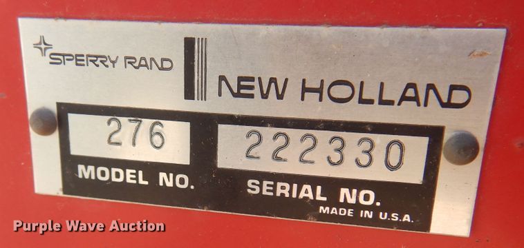 image for item DK0769 1972 New Holland 276  small square baler