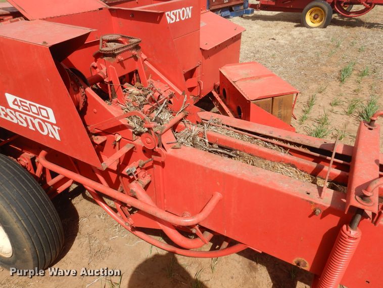 image for item DK0771 1978 Hesston 4500  small square baler