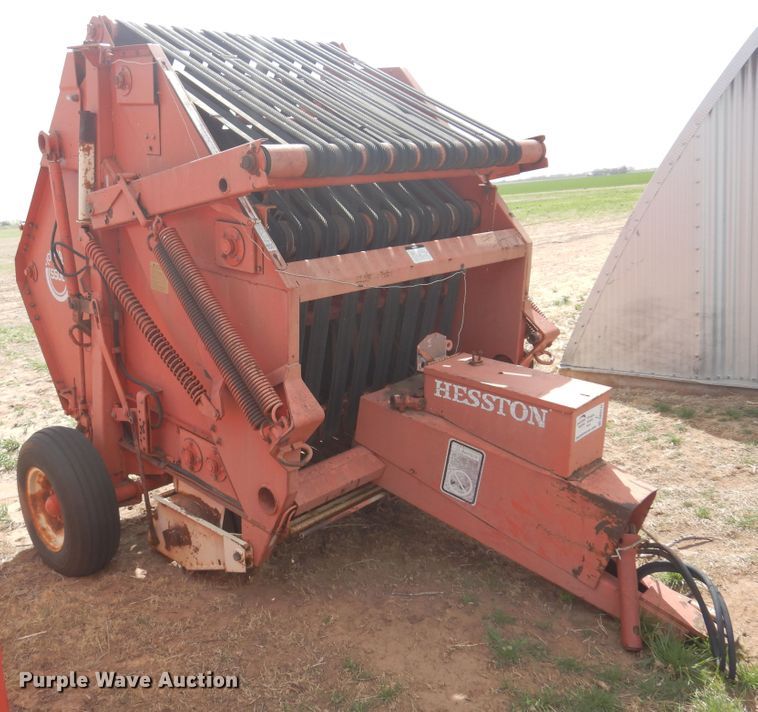 image for item DK0772 1980 Hesston Rounder 5500  round baler
