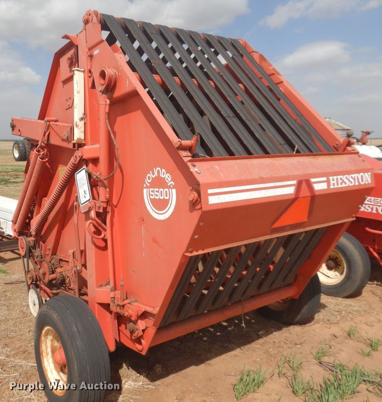 image for item DK0772 1980 Hesston Rounder 5500  round baler