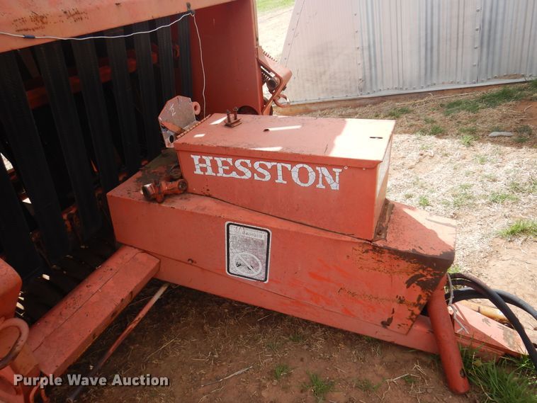 image for item DK0772 1980 Hesston Rounder 5500  round baler