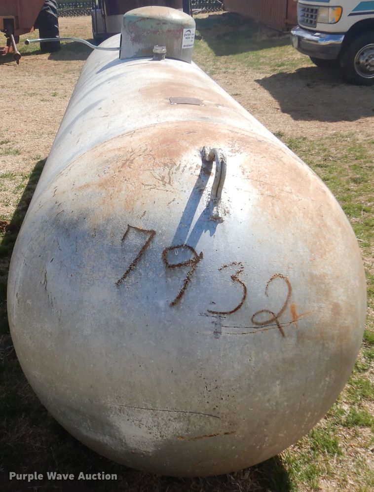image for item DK0777 Propane tank