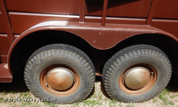 image for item DK0779 WW Trailer  livestock trailer