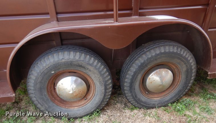 image for item DK0779 WW Trailer  livestock trailer