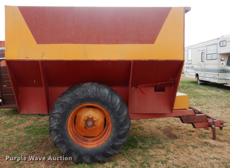 image for item DK0780 Cullison  grain cart