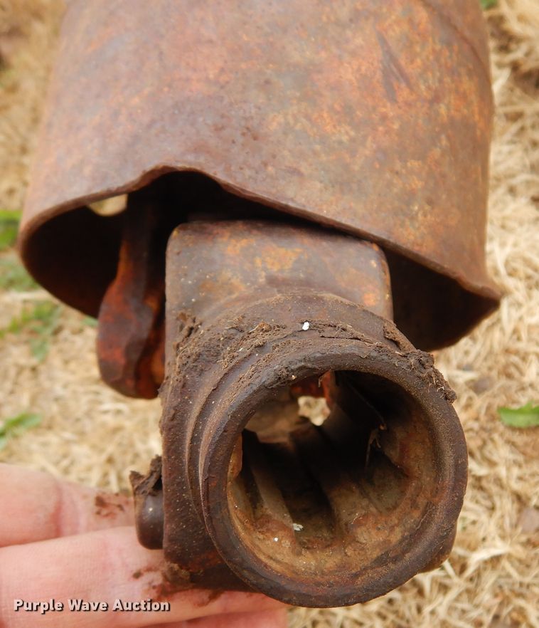 image for item DK0780 Cullison  grain cart