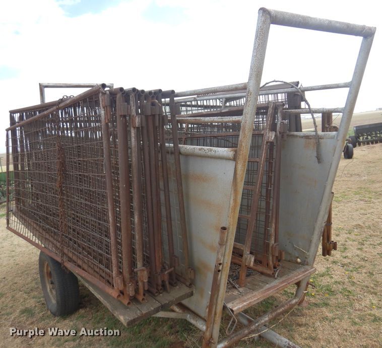 image for item DK0781 Shop built  livestock chute