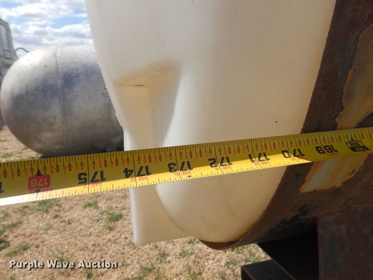 image for item DK0782 (2) Agri-Products saddle tanks