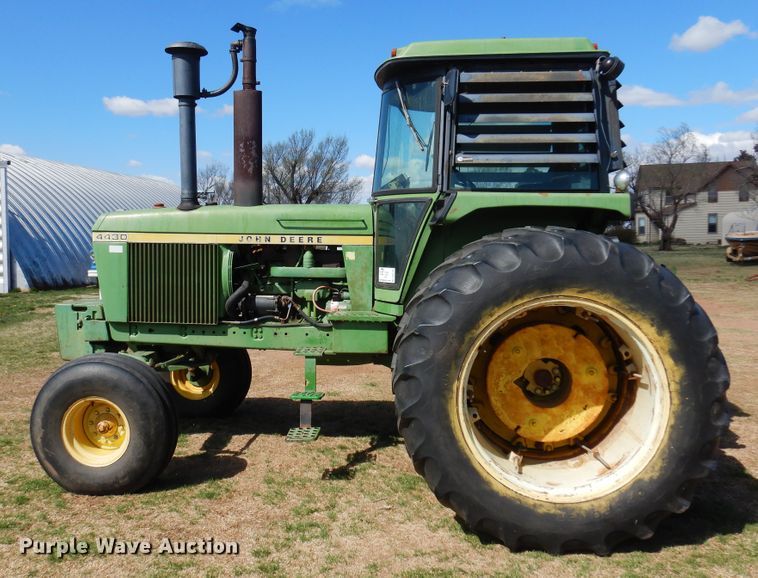image for item DK0783 1975 John Deere 4430  tractor