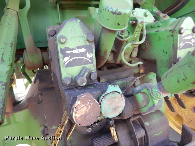 image for item DK0783 1975 John Deere 4430  tractor