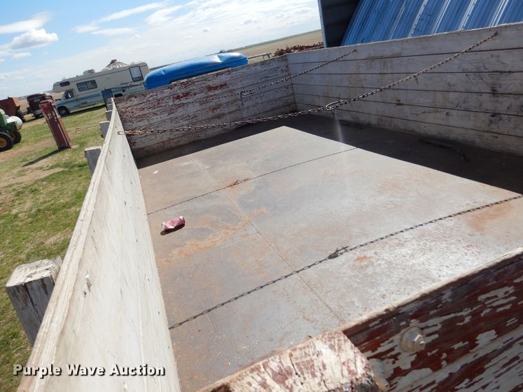 image for item DK0784 1956 Chevrolet 6100  grain truck