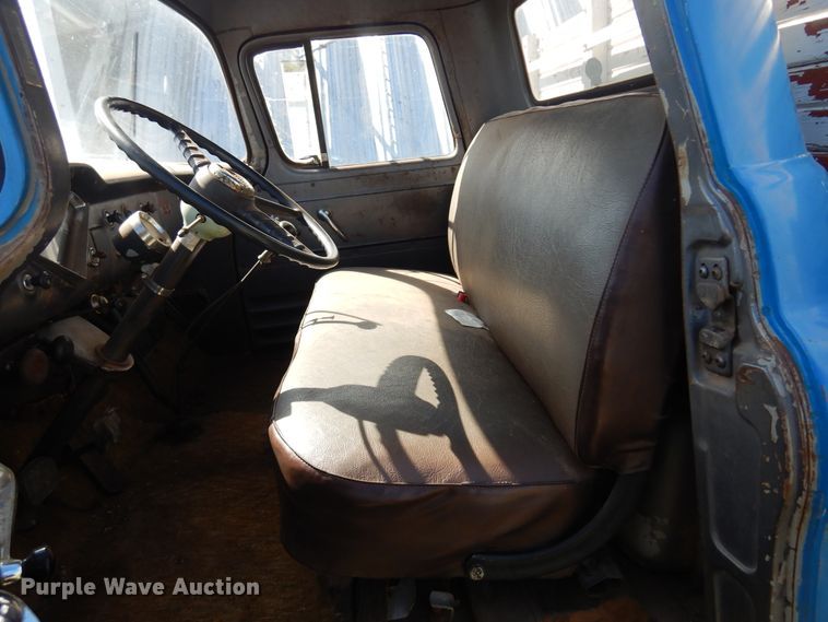 image for item DK0784 1956 Chevrolet 6100  grain truck