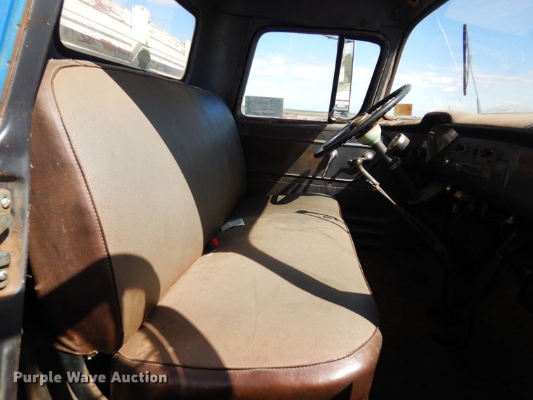 image for item DK0784 1956 Chevrolet 6100  grain truck