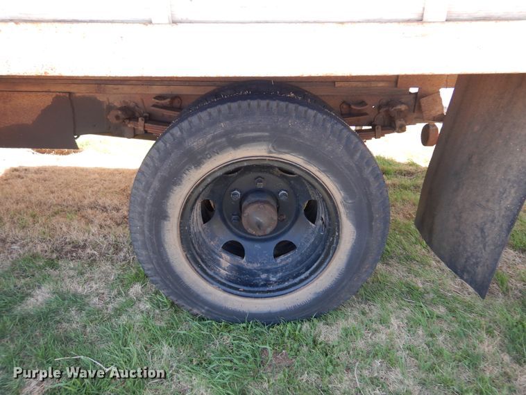 image for item DK0784 1956 Chevrolet 6100  grain truck