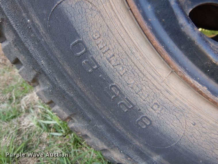 image for item DK0784 1956 Chevrolet 6100  grain truck