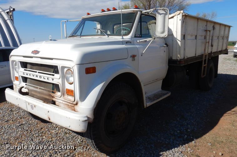 image for item DK0786 1968 Chevrolet  grain truck