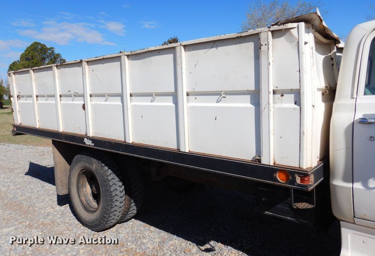 image for item DK0786 1968 Chevrolet  grain truck