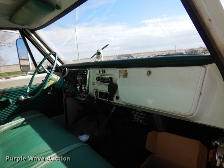 image for item DK0786 1968 Chevrolet  grain truck