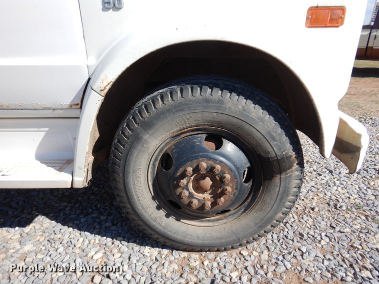 image for item DK0786 1968 Chevrolet  grain truck