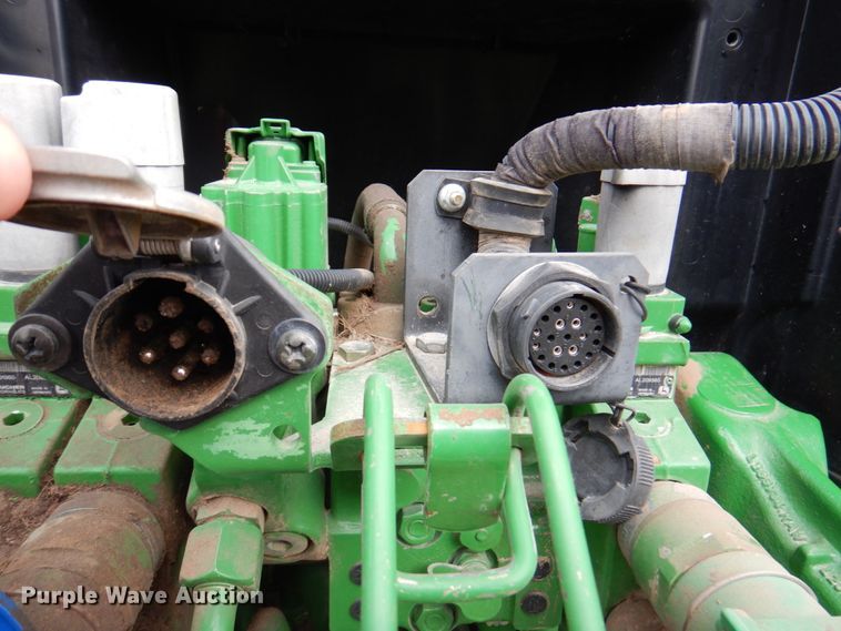 image for item DM6103 2012 John Deere 6125R  MFWD tractor