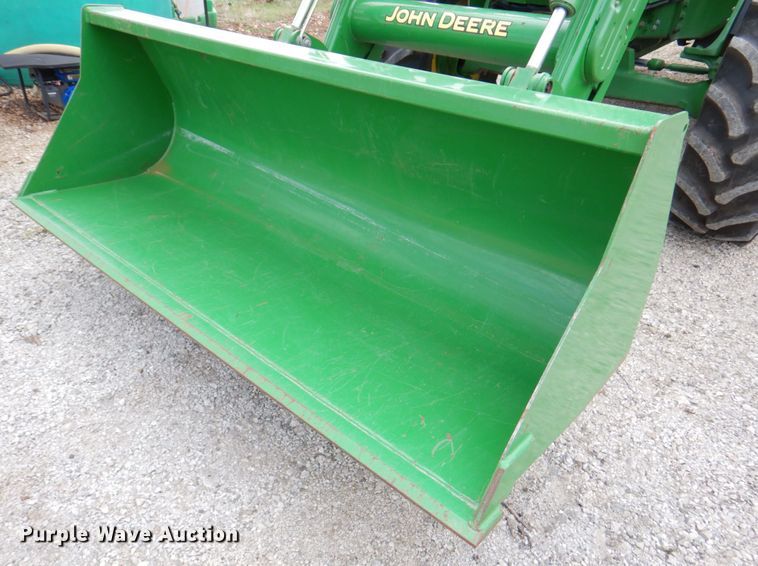image for item DM6103 2012 John Deere 6125R  MFWD tractor
