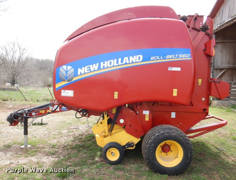 image for item DM6104 2017 New Holland Roll-Belt 560  round baler