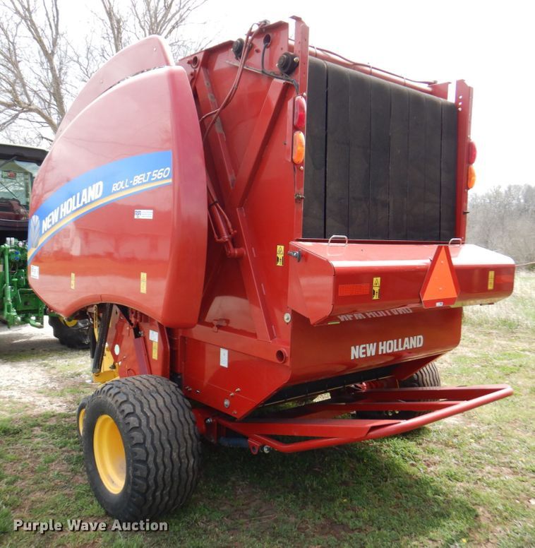 image for item DM6104 2017 New Holland Roll-Belt 560  round baler