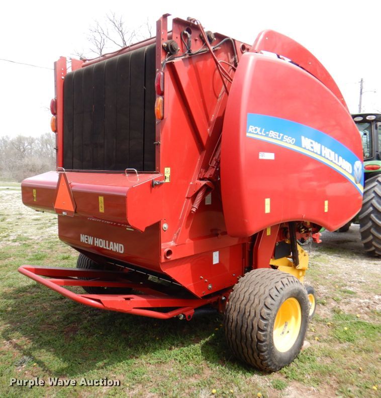image for item DM6104 2017 New Holland Roll-Belt 560  round baler