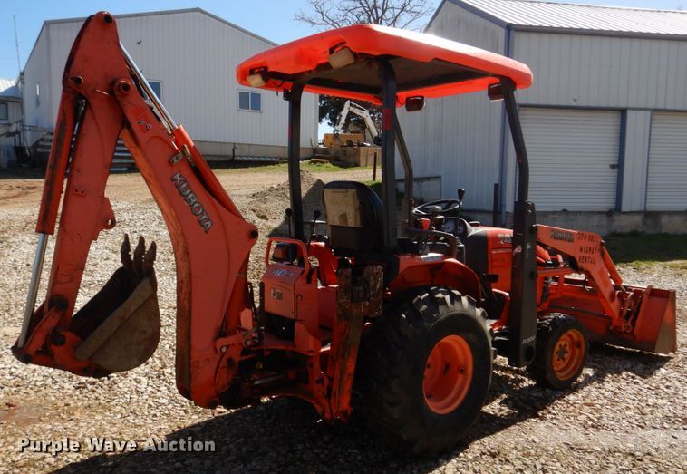 image for item DM7265 2007 Kubota B26  backhoe