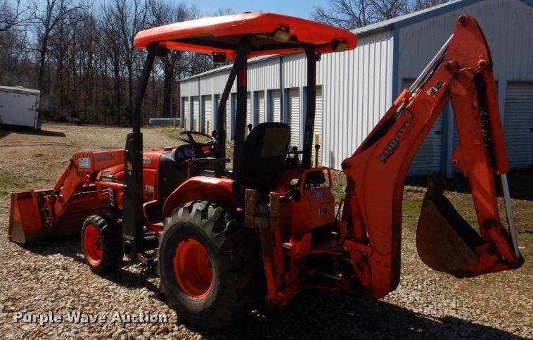 image for item DM7265 2007 Kubota B26  backhoe