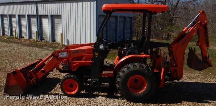 image for item DM7265 2007 Kubota B26  backhoe