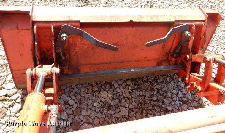 image for item DM7265 2007 Kubota B26  backhoe