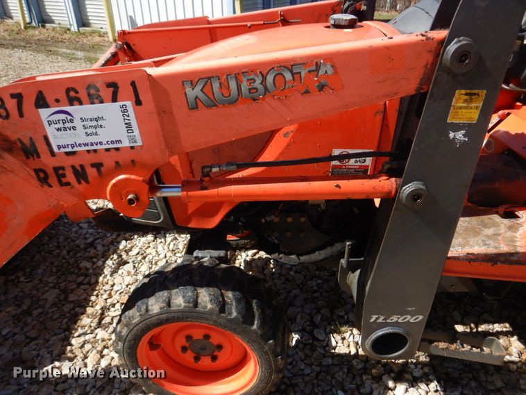 image for item DM7265 2007 Kubota B26  backhoe