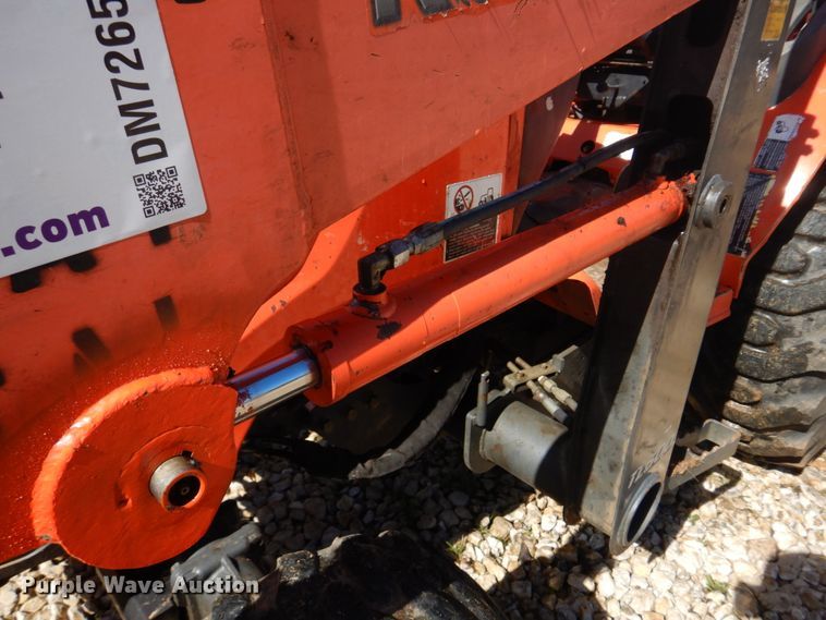 image for item DM7265 2007 Kubota B26  backhoe